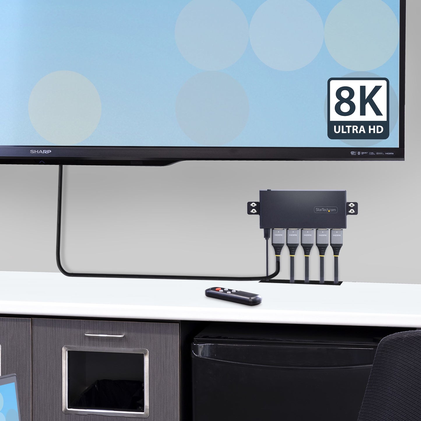 StarTech.com 4PORT-8K-HDMI-SWITCH video switch