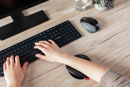 CHERRY SLIDEPAD ERGO wrist rest Black