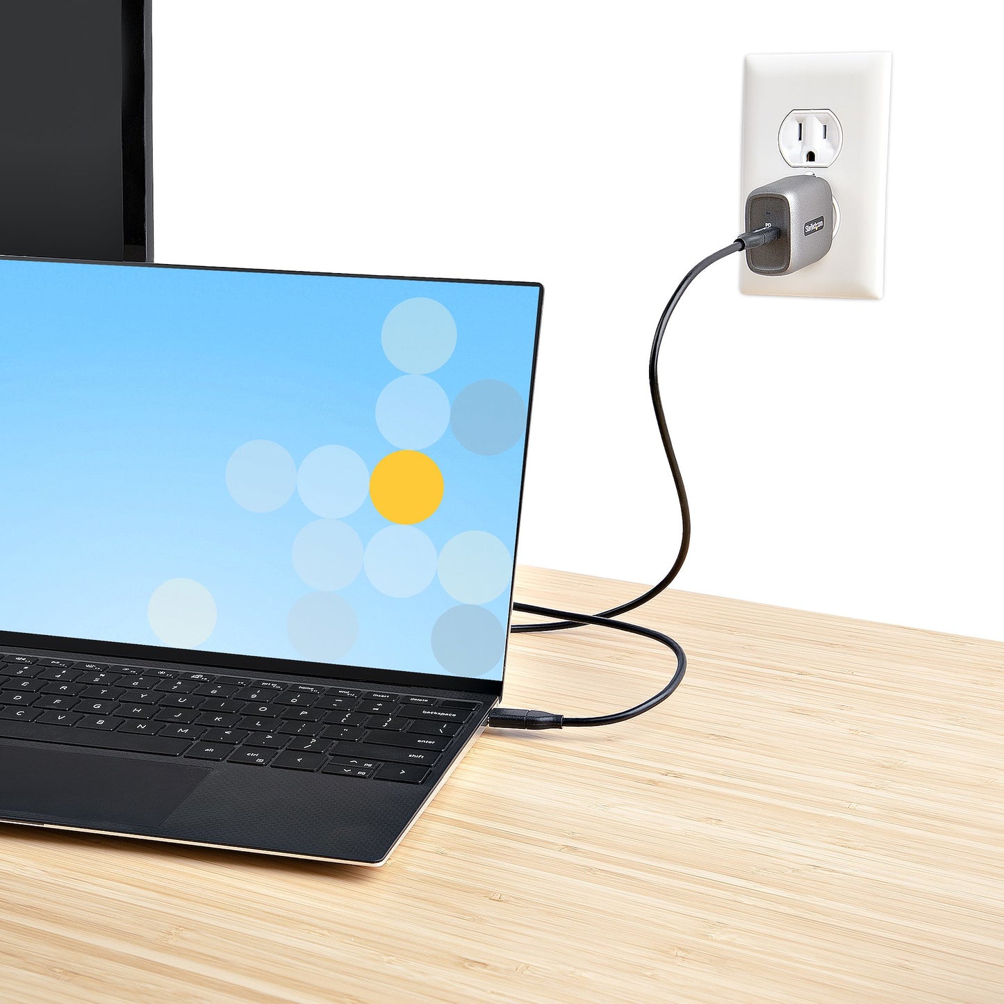 StarTech.com WCH1C30 mobile device charger Laptop, Smartphone, Tablet Black, Gray AC Fast charging Indoor