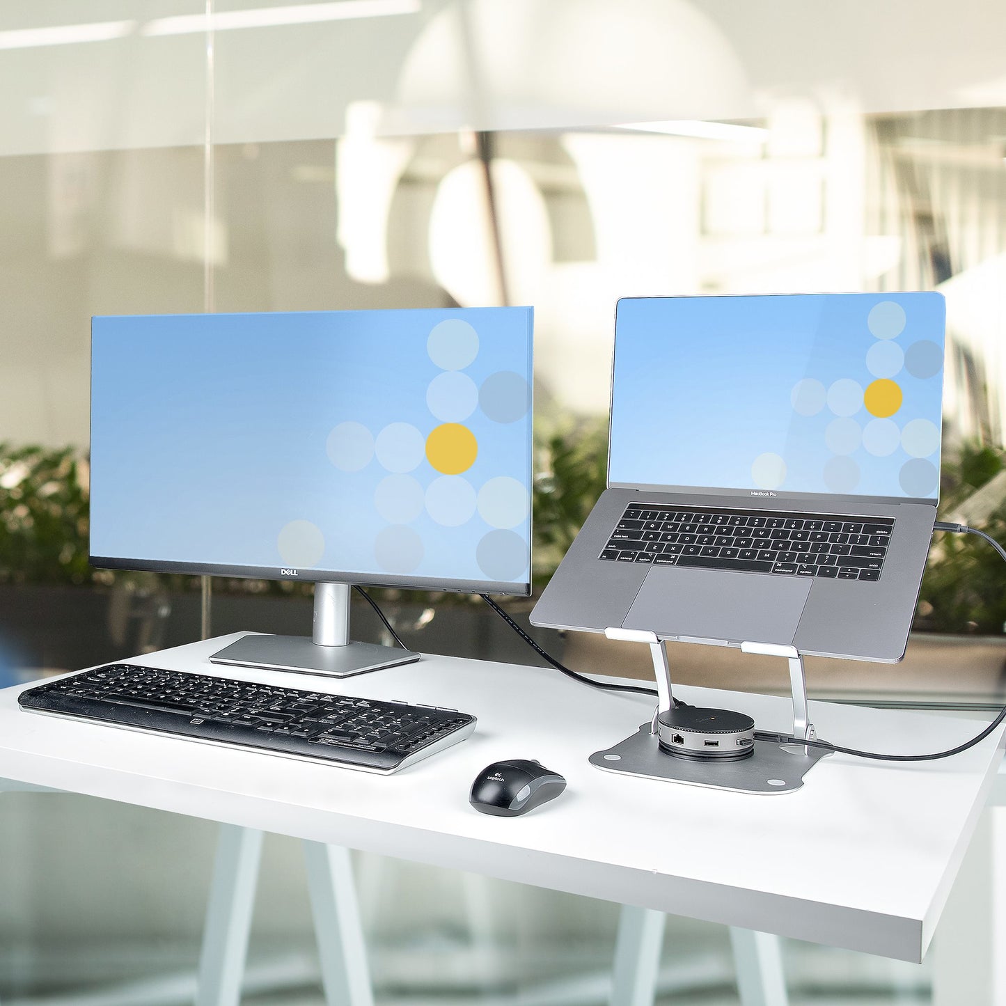 StarTech.com ADJ-LAPTOP-RISER laptop stand Silver