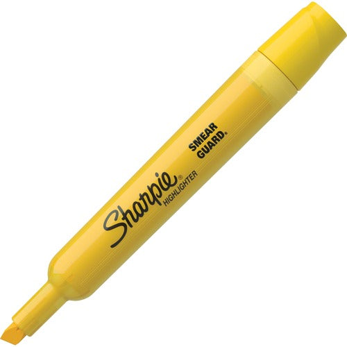 Newell Brands  Accent Highlighter, Chisel Point, Yellow Ink
