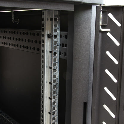 StarTech.com RK1236BKF rack cabinet 12U Freestanding rack Black