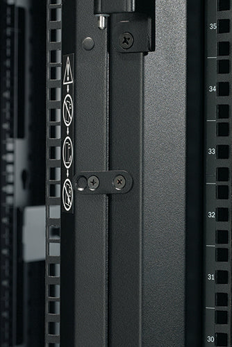 APC NetShelter SX 48U Freestanding rack Black