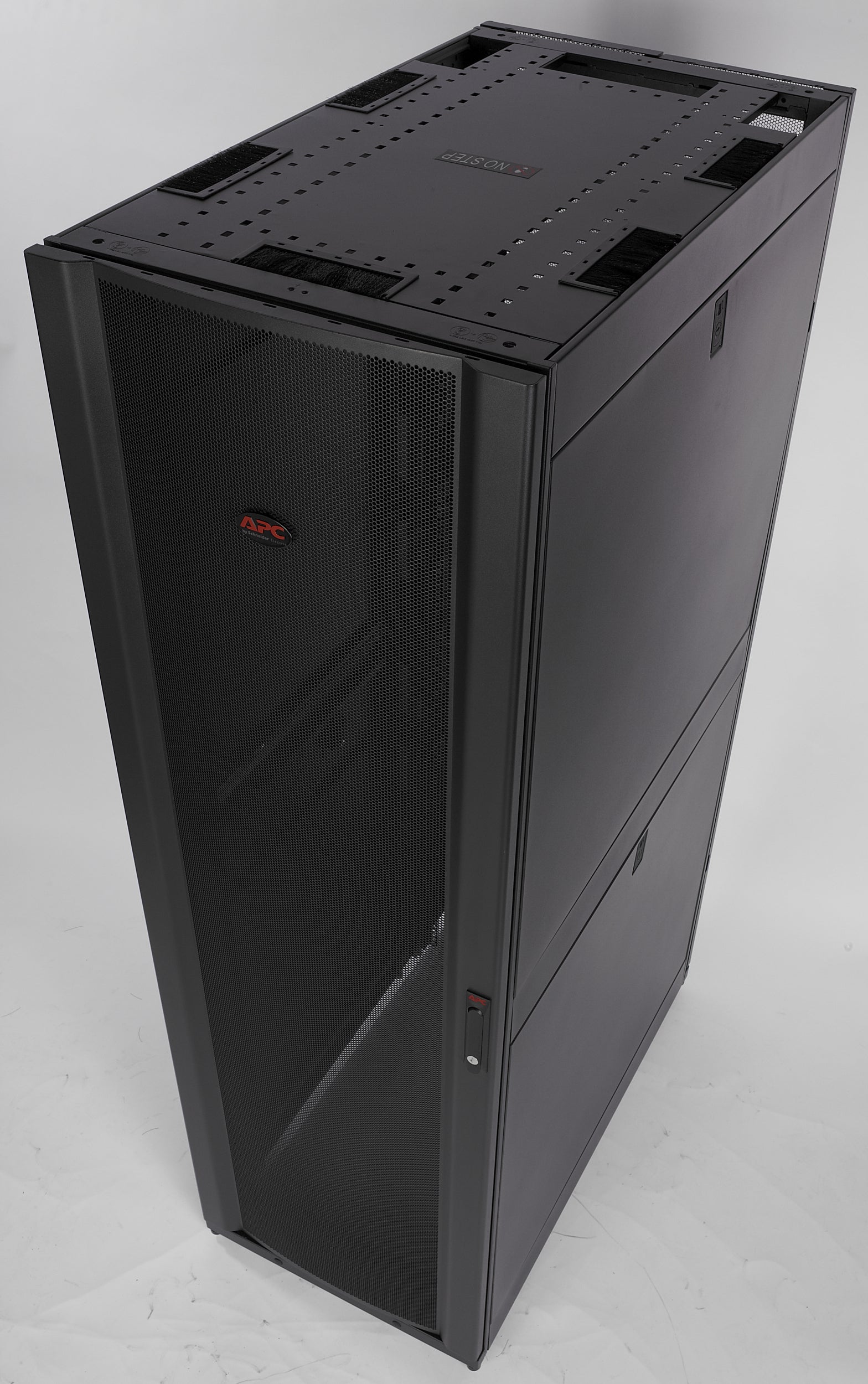 APC AR3100 rack cabinet 42U Freestanding rack Black