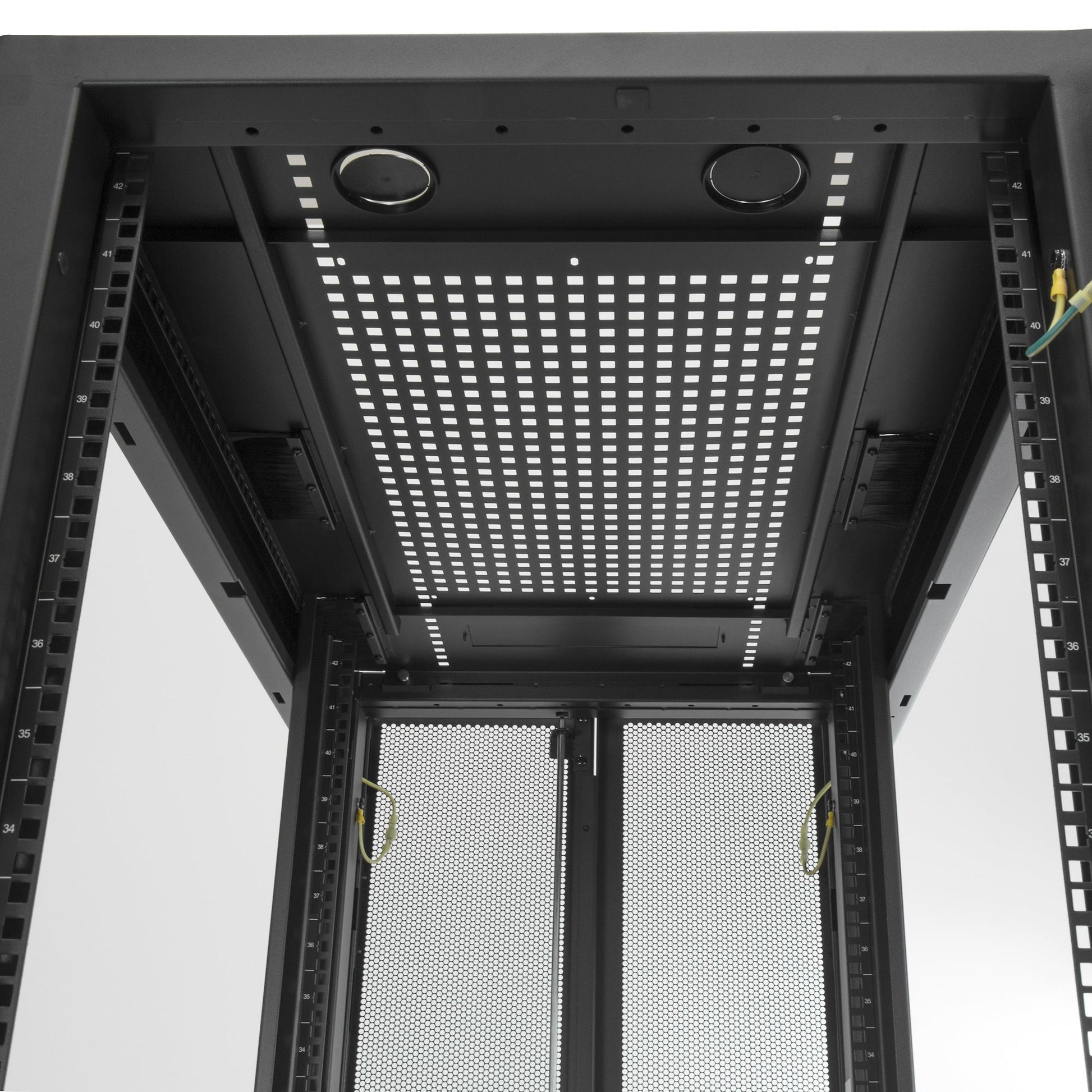 StarTech.com RK2537BKM rack cabinet 25U Freestanding rack Black