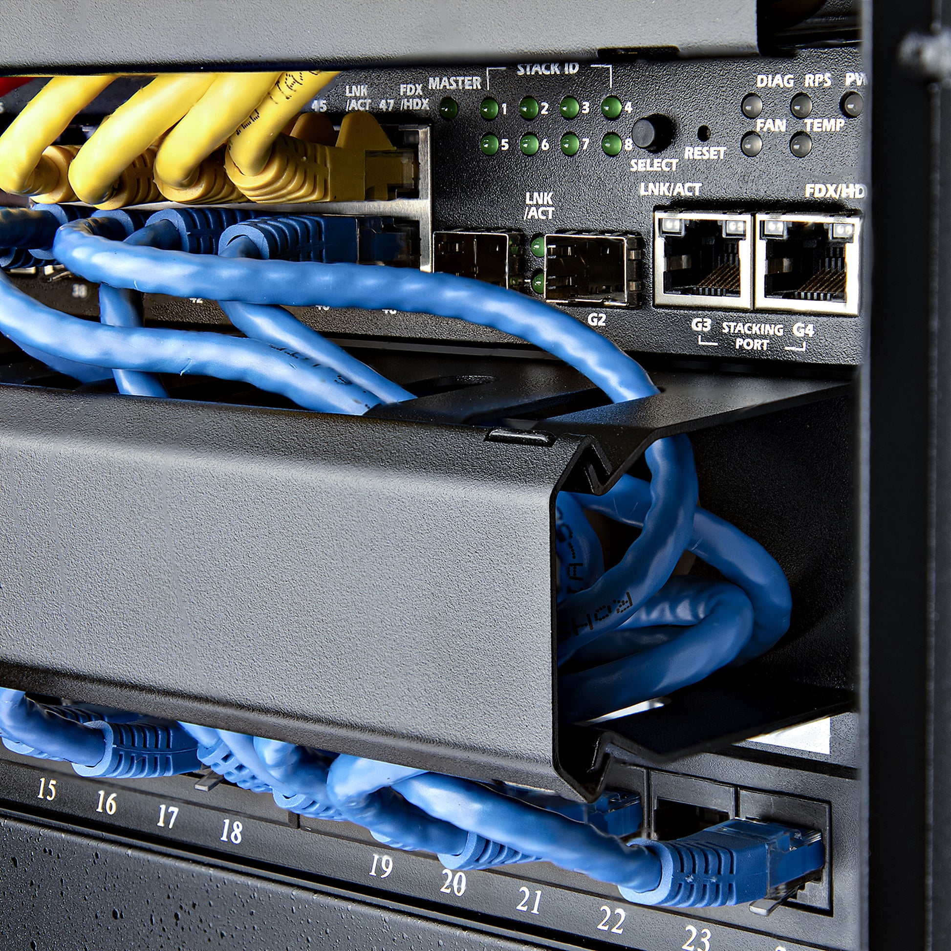 StarTech.com CMDUCT1UX rack accessory Cable management panel