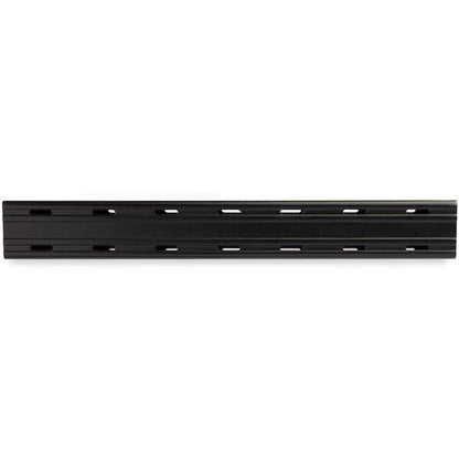 StarTech.com M2E1BMU31C storage drive enclosure SSD enclosure Black M.2