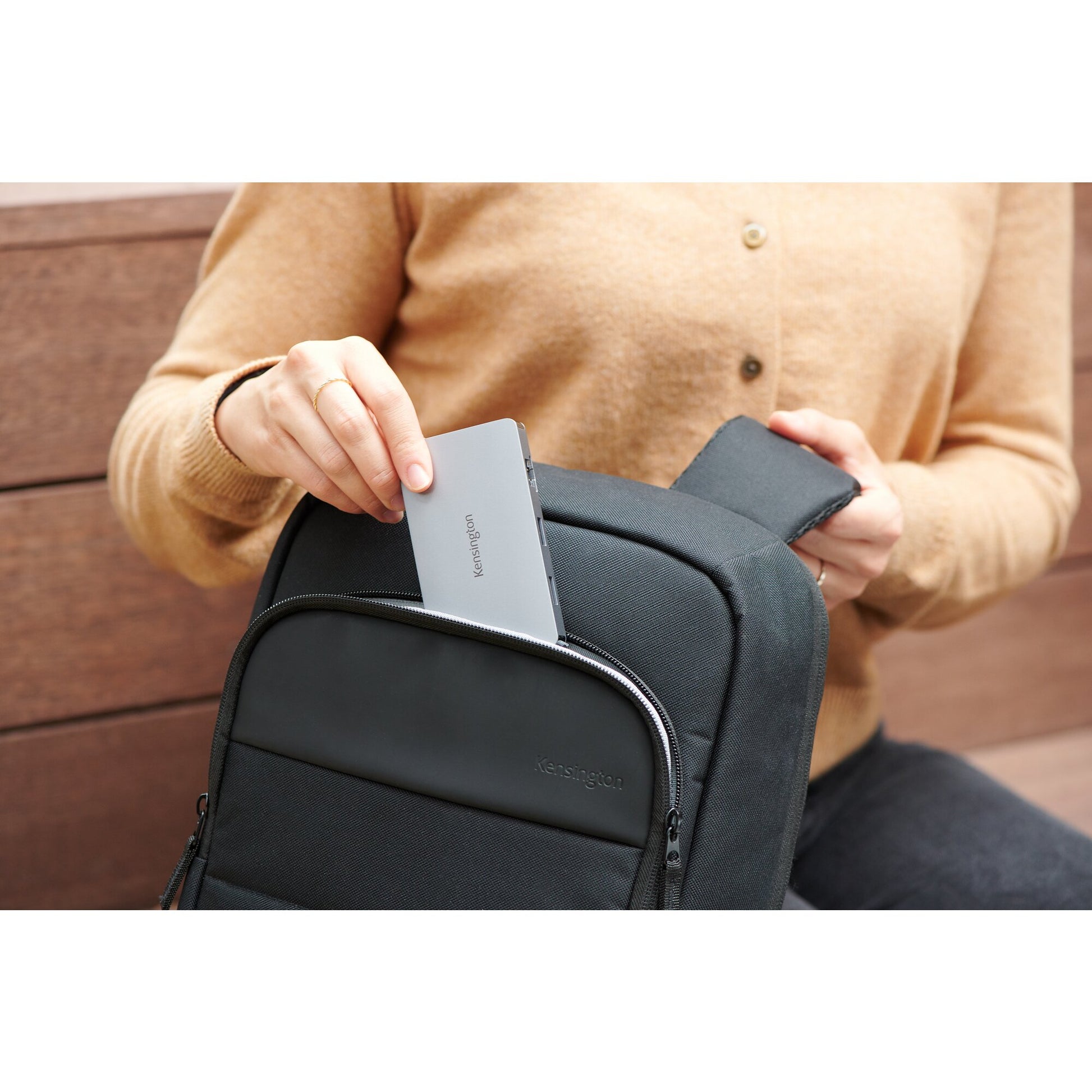 Kensington K60391WW laptop case 14" Backpack Black