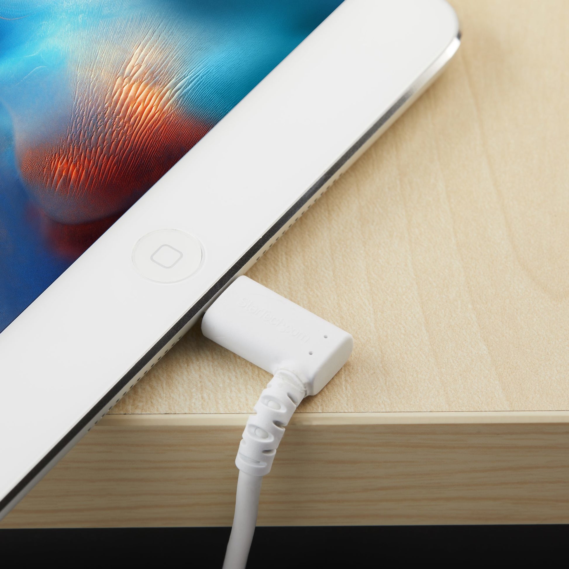 StarTech.com RUSBLTMM2MWR lightning cable 78.7" (2 m) White