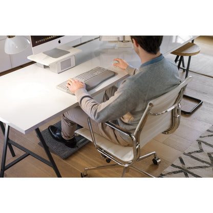 Kensington Pro Fit® Ergo Wireless Keyboard and Mouse—Gray