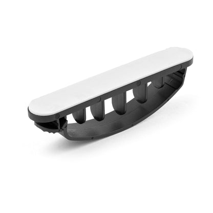 StarTech.com CDM6SCC cable organizer Desk/Wall Cable clip Black 100 pc(s)