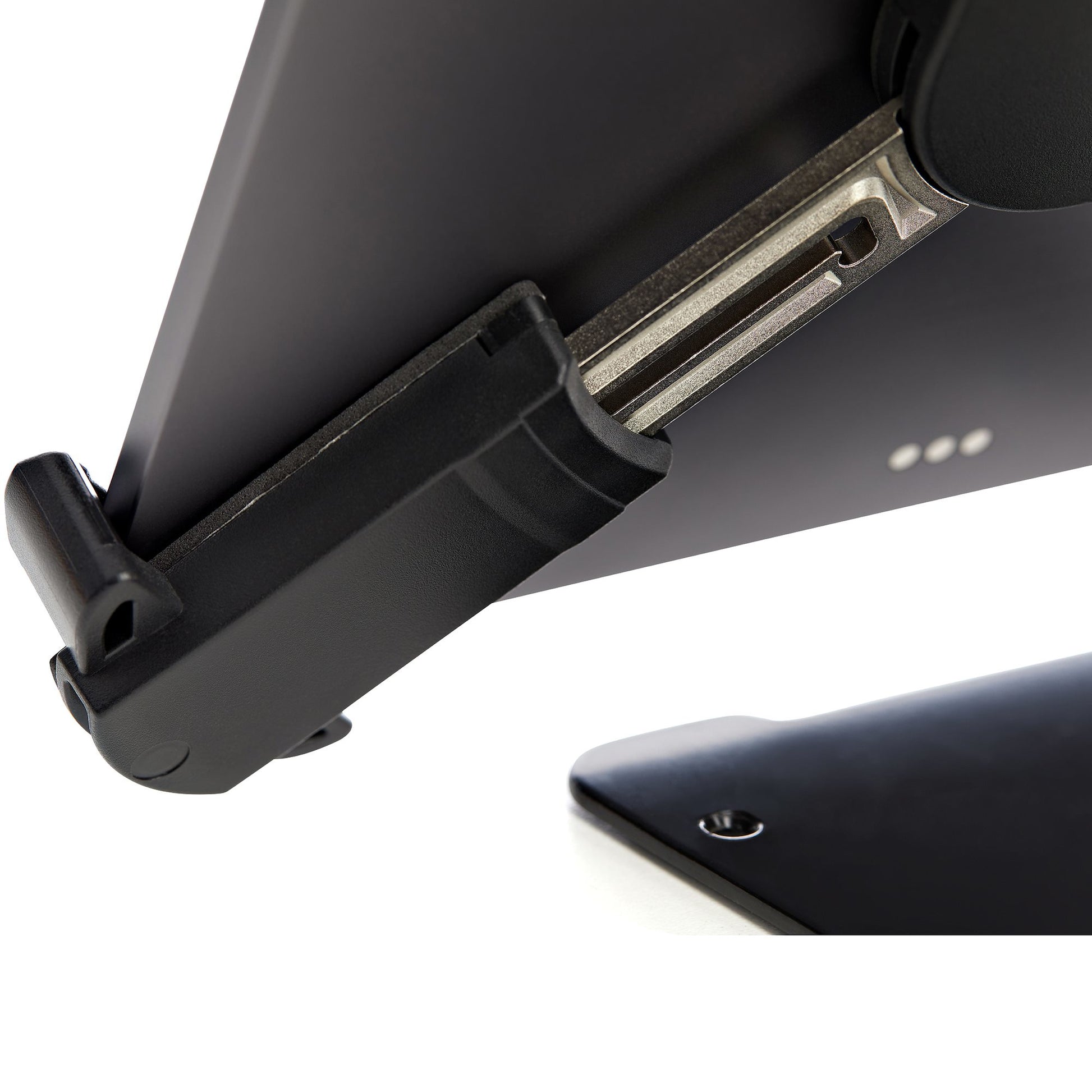 StarTech.com SECTBLTDT multimedia cart/stand Black Tablet Multimedia stand