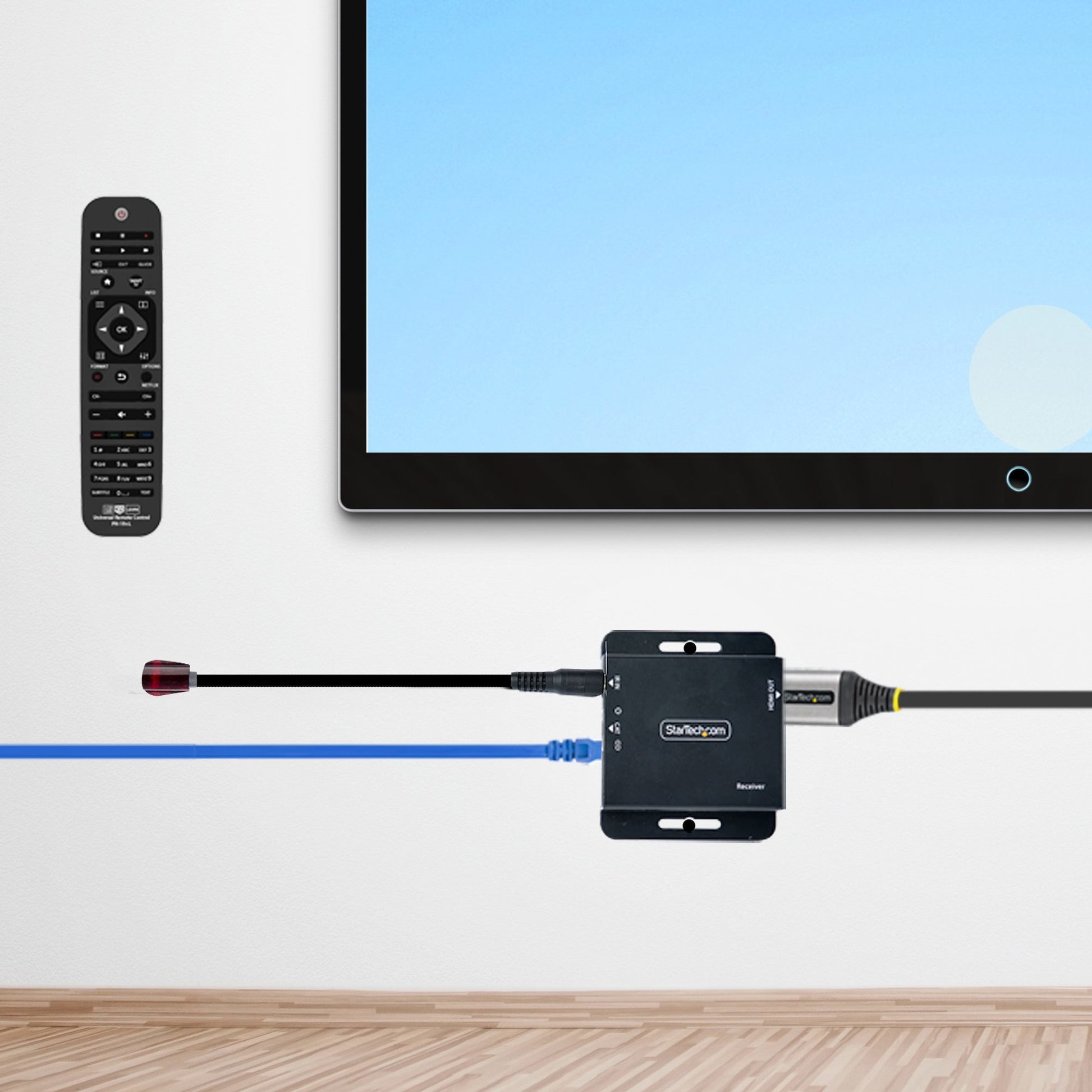 StarTech.com EXTEND-HDMI-4K40C6P1 AV extender AV transmitter & receiver Black
