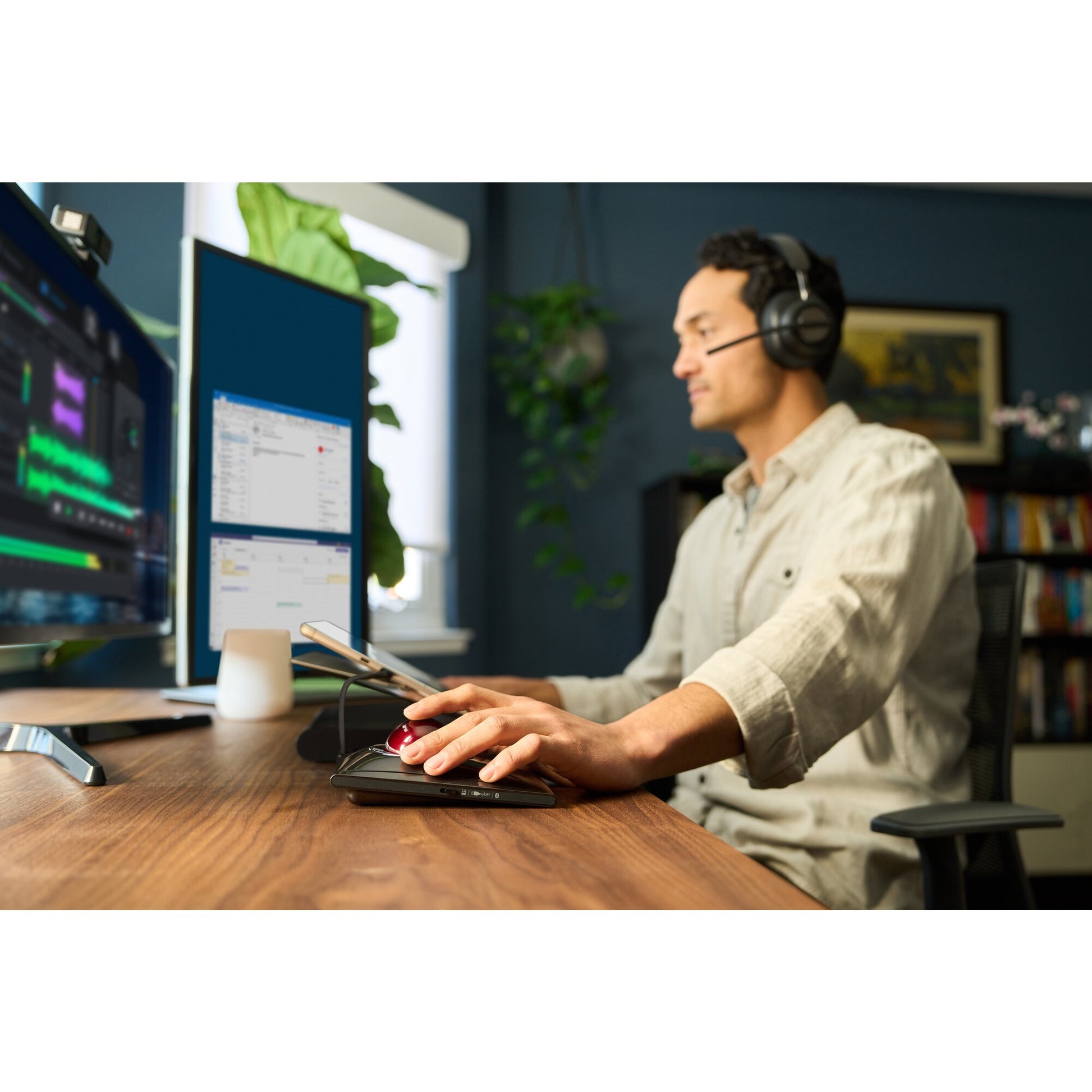 Kensington H3000 Headset Wireless Head-band Gaming USB Type-C Bluetooth Black