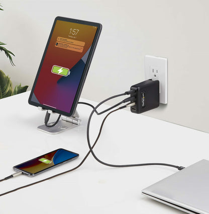 StarTech.com 2210GCN-WALL-CHARGER mobile device charger Universal Black AC Fast charging Indoor