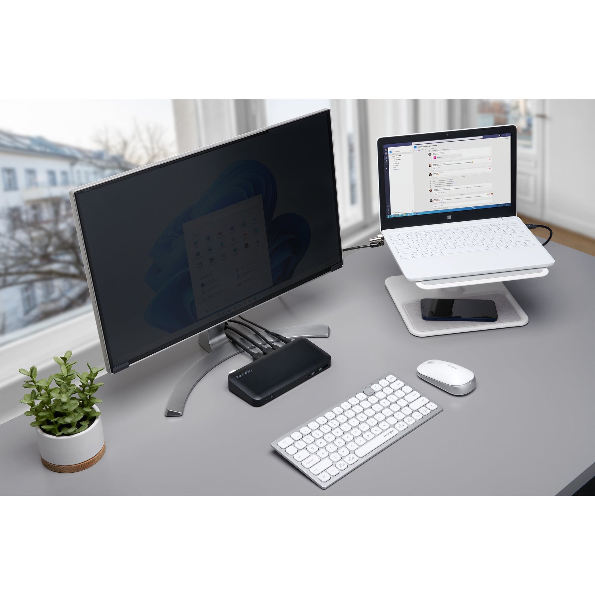 Kensington Multi-Device Dual Wireless Compact Keyboard