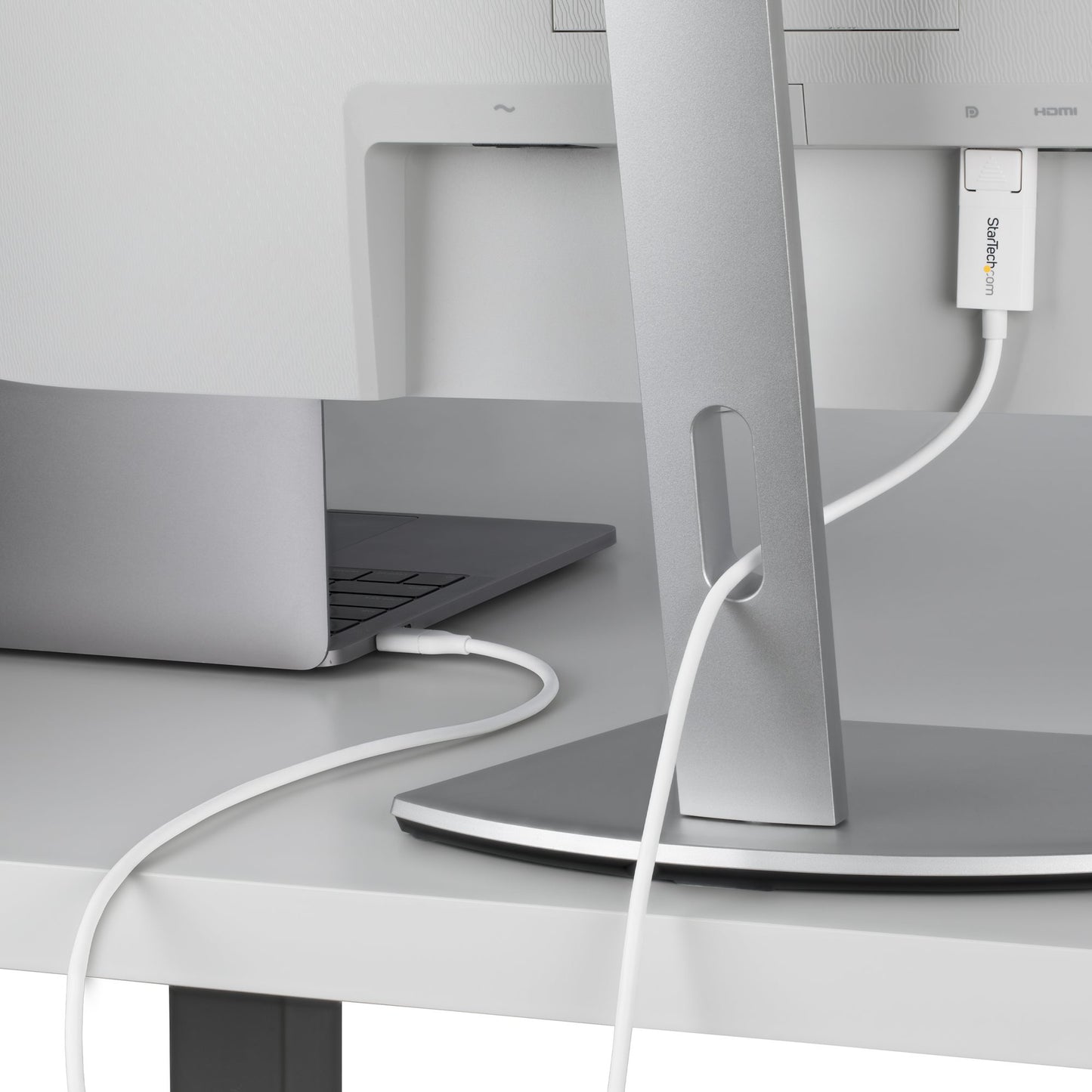 StarTech.com CDP2DP2MBW video cable adapter 74.8" (1.9 m) DisplayPort USB Type-C White