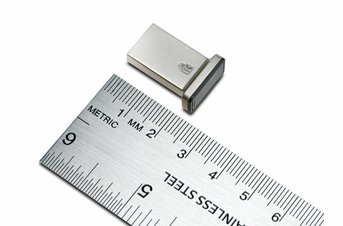 Kensington VeriMark™ IT Fingerprint Key - Windows Hello™ & Windows Hello for Business™