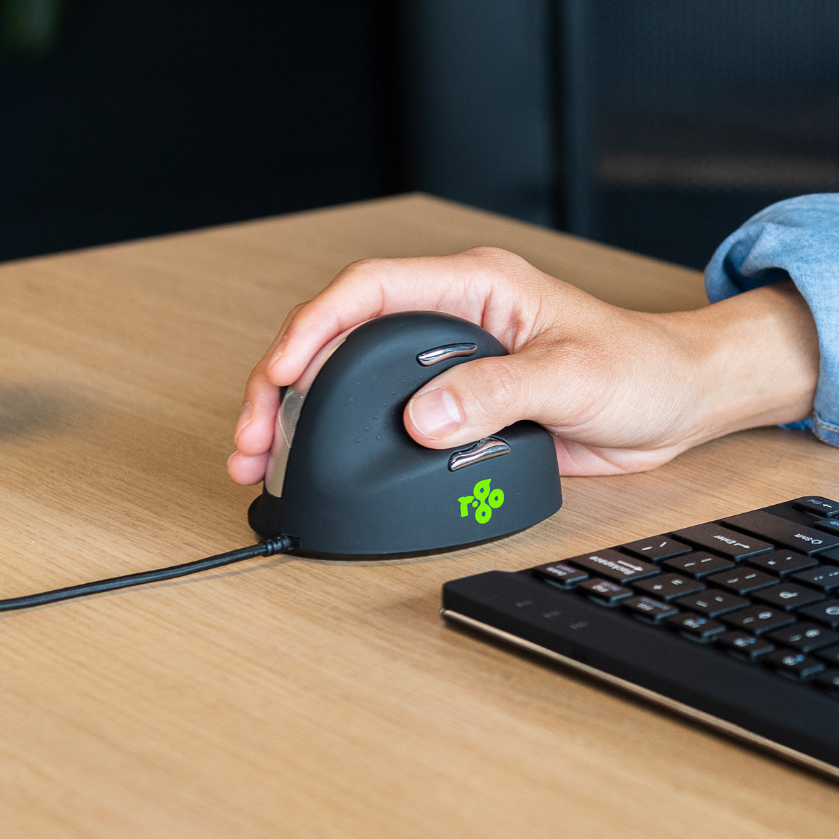 R-Go Tools Ergonomic mouse R-Go HE Break with break software, large (hand size ? 185 mm), right-handed, Wired, black