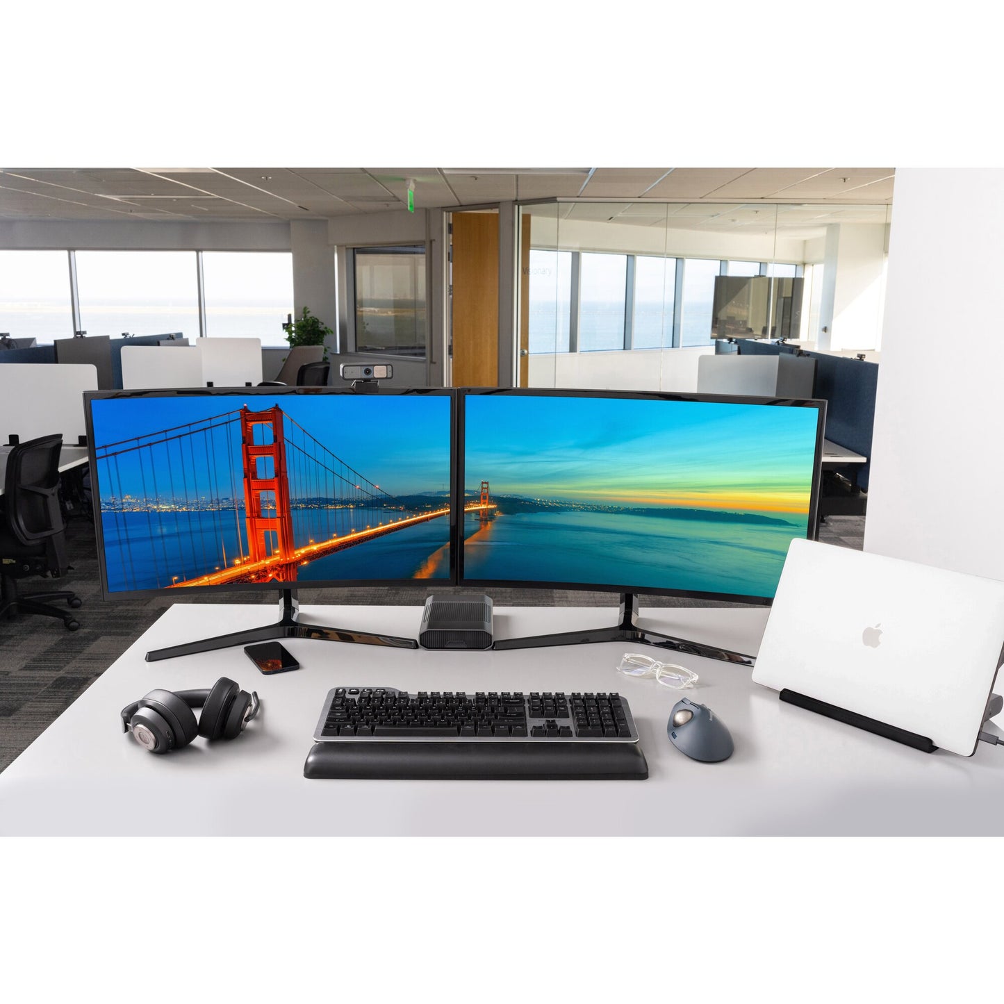 Kensington H3000 Headset Wireless Head-band Gaming USB Type-C Bluetooth Black